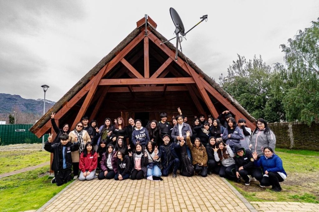 Presentación del Ballet Folclórico de Coronel Presentación del Ballet Folclórico de Coronel