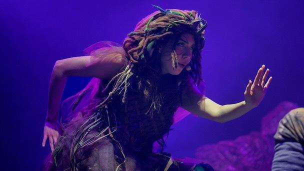 Presentación de la obra “La niña y el dragón”